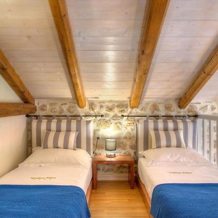 Korona Boutique Hotel イティロ エクステリア 写真